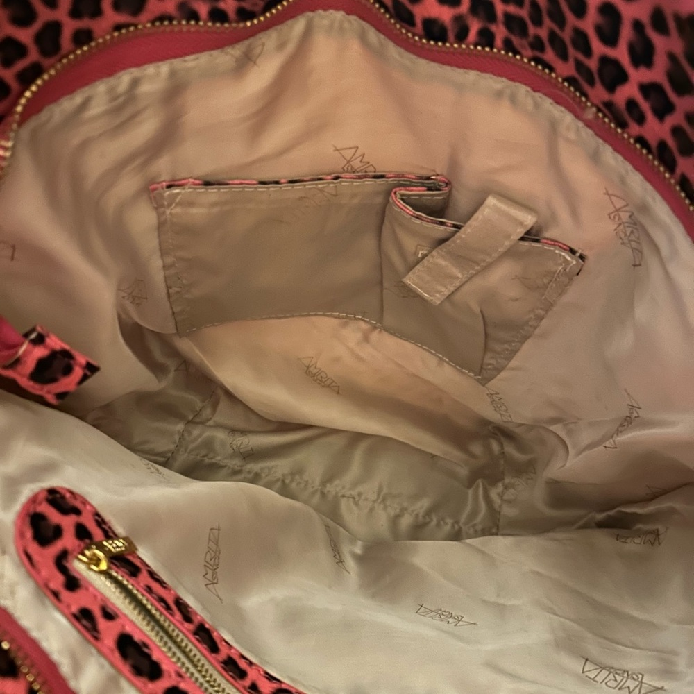 Amrita pink leopard tote